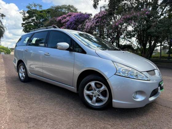 MITSUBISHI GRANDIS 2.4 16V GASOLINA 4P AUTOMÁTICO